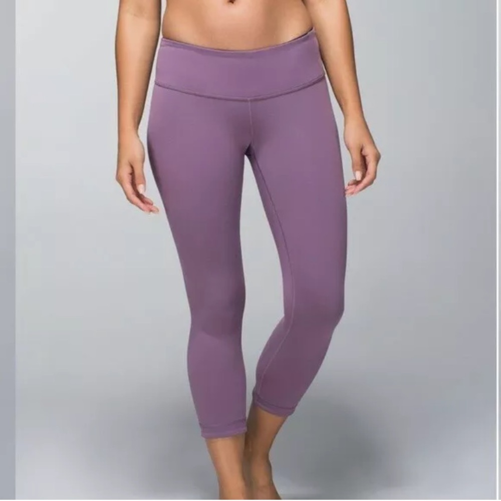 Lululemon Wunder Under Reversible Leggings
